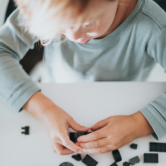 Pantalles i miopia infantil - VERTE Oftalmologia Barcelona